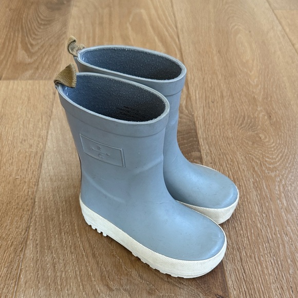 Rylee + Cru Other - Rylee + Cru Kids Light Blue Rain Boots with Cream Sole